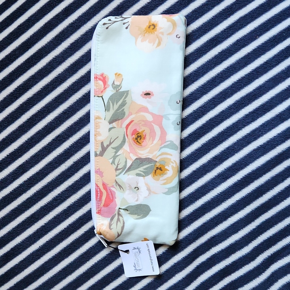 Handmade floral design zipper pouch